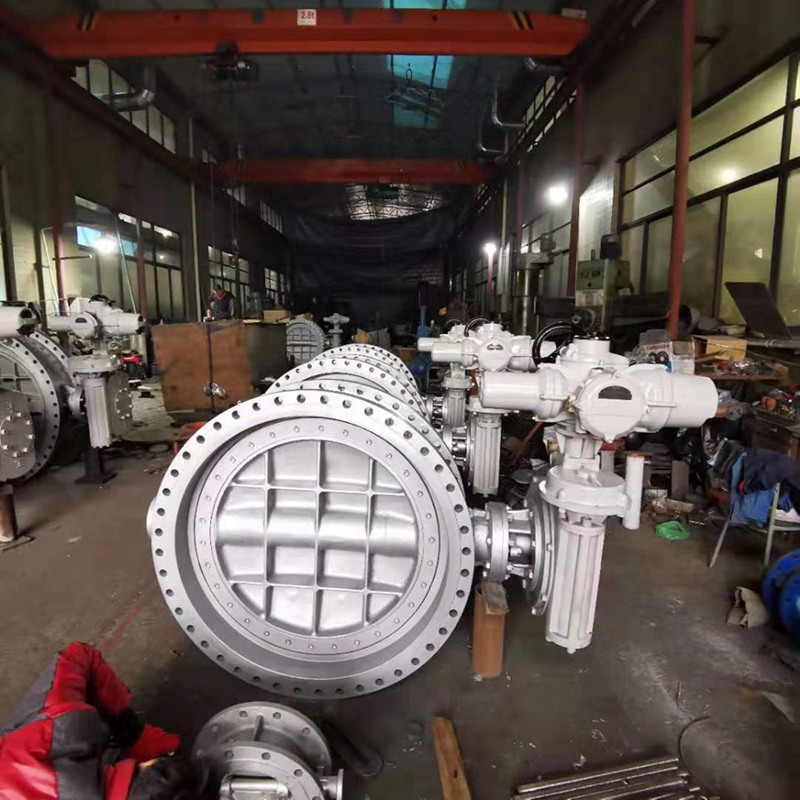 電動高溫硬密封蝶閥車間展示 電動高溫硬密封蝶閥車間展示